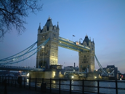 ロンドン名物：タワーブリッジ