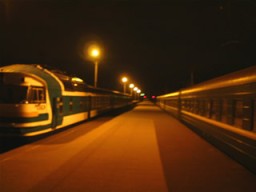 エストニアへと旅たつ列車